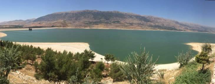 الاخبار: التعديات على نهر الليطاني تمنع فيضان بحيرة القرعون