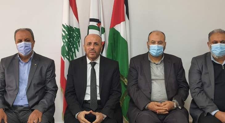 ممثل حماس في لبنان يمارس عمله بعد غياب أشهر بسبب إصابته بفيروس كورونا