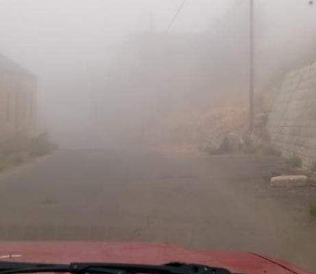 النشرة: امطار غزيرة على طريق ضهر البيدر مترافقة مع ضباب كثيف
