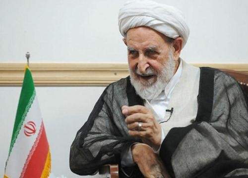 رئيس مجلس خبراء القيادة الايراني: علينا ان لا ننخدع بابتسامة الأعداء
