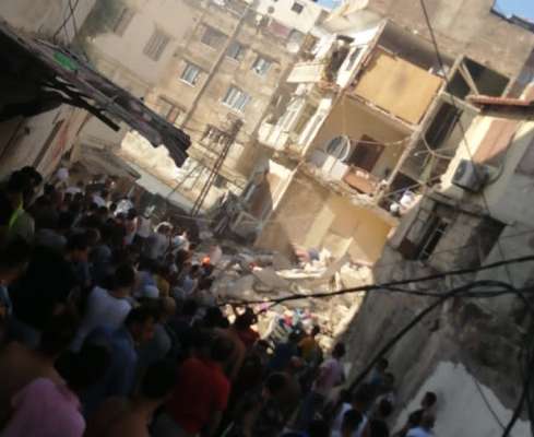 إطلق نار عقب وفاة الطفلة التي تم إنتشالها من المبنى المنهار في طرابلس