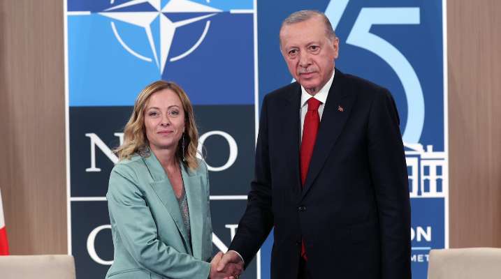 أردوغان التقى ميلوني: تركيا تبذل قصارى جهدها لإنهاء التوترات بالمنطقة من خلال السلام