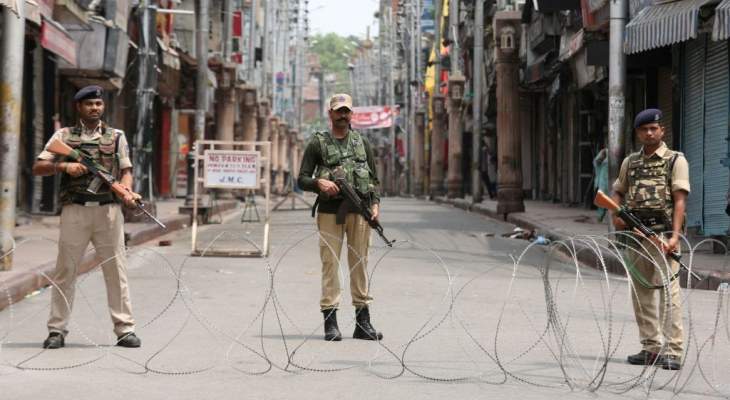 إحتجاجات وإطلاق نار في كشمير بعد إلغاء الهند الحكم الذاتي