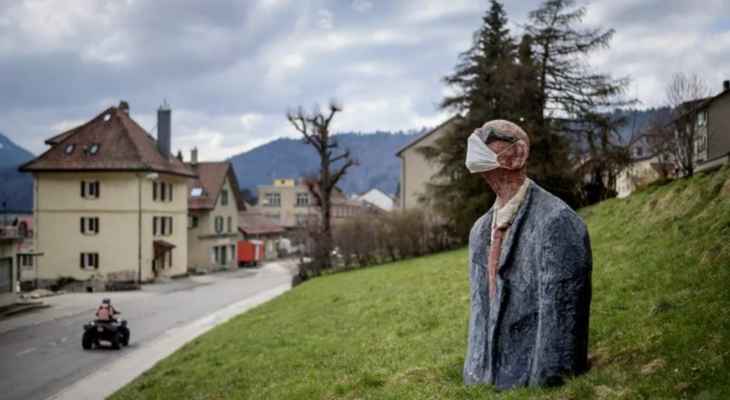 السلطات السويسرية رصدت أول حالة إصابة محتملة بسلالة "أوميكرون" الجديدة من كورونا