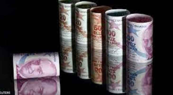 سعر صرف الليرة التركية يتراجع أكثر من 5 بالمئة في انخفاض قياسي جديد