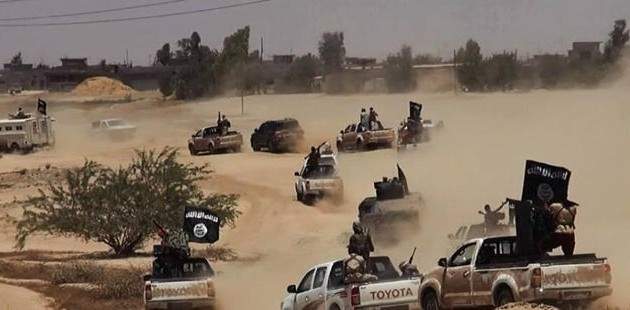 روسيا اليوم: داعش شن هجومه بدير الزور بعد 7 دقائق من الغارات الأميركية