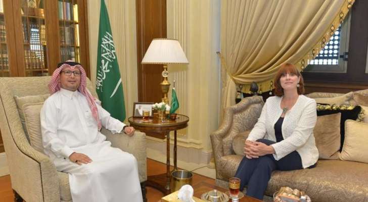 السفير السعودي بحث مع سفيرة كندا آخر التطورات التي تشهدها الساحة السياسية اللبنانية