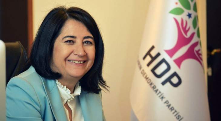 نائبة تركية: الشعب التركي هو من يدفع ثمن السياسات العدائية للحكومة الحالية