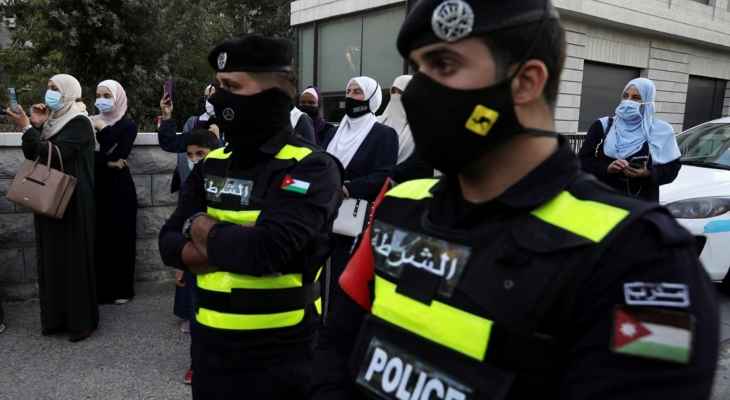 الأمن الأردني: مقتل 3 من أفرادنا وإصابة 5 خلال مداهمة مشتبه به في قتل نائب مدير أمن معان