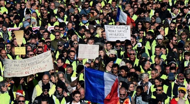 الشرطة الفرنسية: ارتفاع عدد الموقوفين من "السترات الصفراء" إلى 168 شخصا