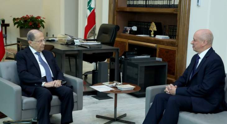 الرئيس عون استقبل سفير لبنان لدى الاكوادور السفير ناجي خليفة