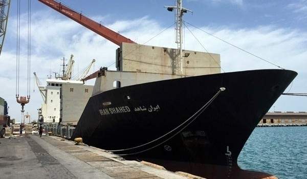 فيلق القدس الإيراني: اصطدام سفينة تحمل علم سنغافورة بلغم بحري قبالة ميناء الفجيرة