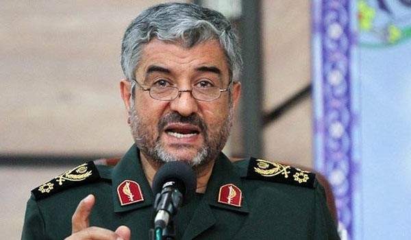 قائد الحرس الثوري الإيراني: روحاني لن يلتقي ترامب أبدا 