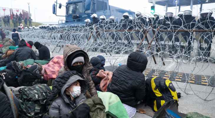 سلطات مينسك عثرت على لاجئين سوريين "تعرضا للضرب" على الحدود بين بيلاروسيا وبولندا