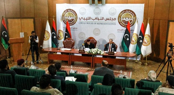 مجلس النواب الليبي أعلن عن تشكيله لجنة لإعداد مقترح بقانون انتخاب البرلمان