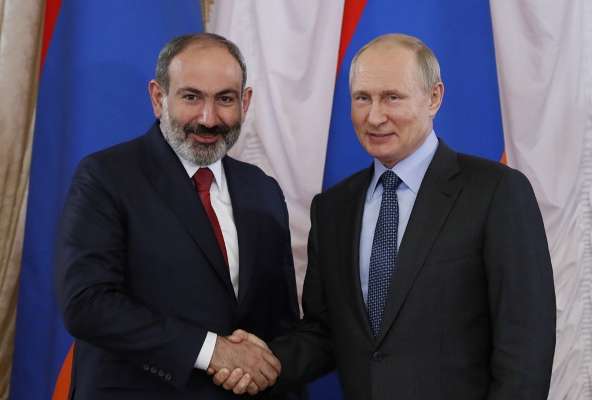 بوتين ناقش هاتفيًا مع باشينيان الوضع على حدود أذربيجان وأرمينيا