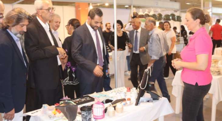 ابو حيدر افتتح معرض "مون بيتك" في صيدا: ندعم كل منتج ومونة وحركة اقتصادية تعيد تفعيل المنطقة