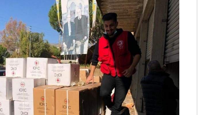 الصليب الأحمر باشر بتوزيع المساعدات للعائلات الأكثر فقرا بحاصبيا