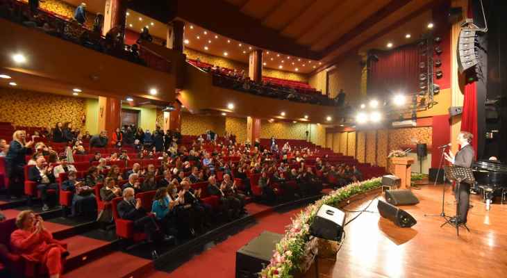 جامعة الحكمة استضافت مهرجان "بيروت ترنم" تضمن الأغاني والأناشيد الميلادية