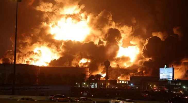 العربية: إخماد الحريق بأحد الخزانين اللذين أصيبا في جدة بالسعودية