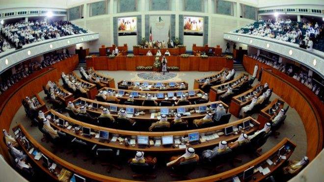 البرلمان الكويتي أقر موازنة بعجز 22 مليار دولار