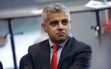 صادق خان أول مسلم يفوز بمنصب عمدة لندن 