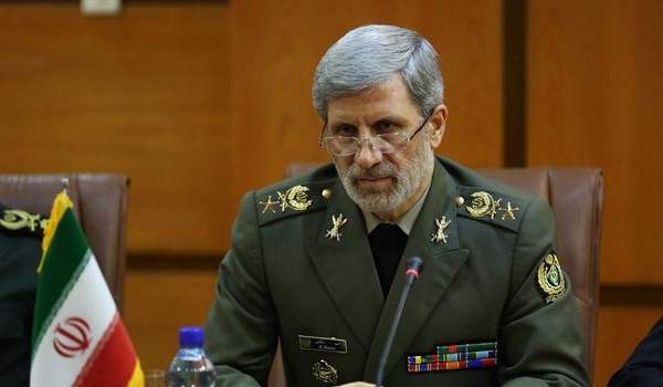 وزير الدفاع الايراني: الحرب اليوم هي على الصعيد الاقتصادي