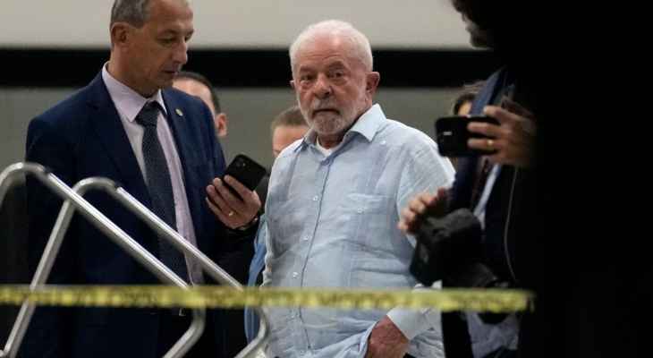 الرئيس البرازيلي تفقّد القصر الرئاسي بعد عودته إلى برازيليا واعتقال 150 من أنصار بولسونارو