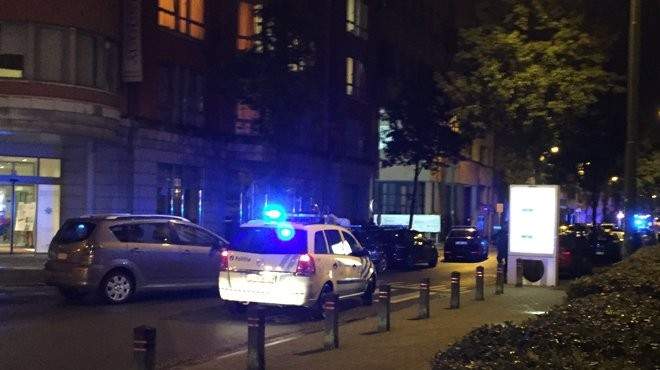 الشرطة البلجيكية: احتجاز 15 رهينة داخل مركز تجاري في بروكسل 