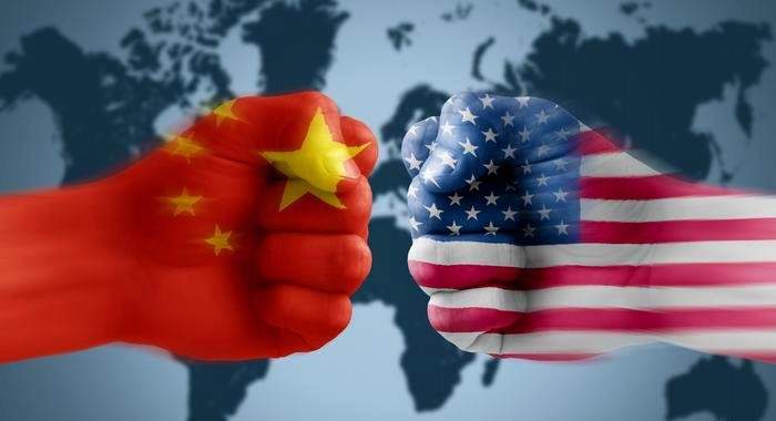 الغارديان: التنافس بين أميركا والصين ليس حربا باردة جديدة ومن الخطر تسميتها كذلك