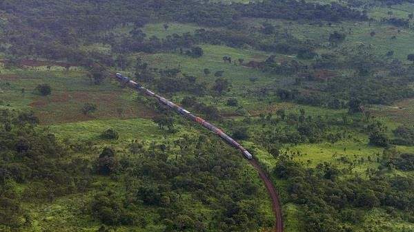 الحصيلة الرسمية لحادث قطار شرق الكونغو بلغت 14 قتيلا و18 جريحا