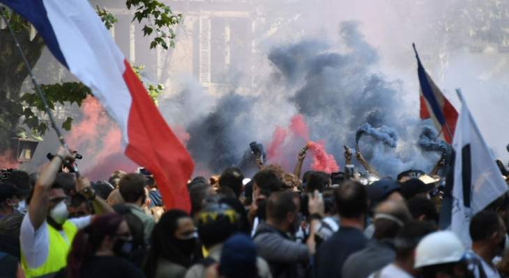صدامات في باريس بين المحتجين وقوات الأمن خلال تظاهرة لحركة &quot;السترات الصفراء&quot;