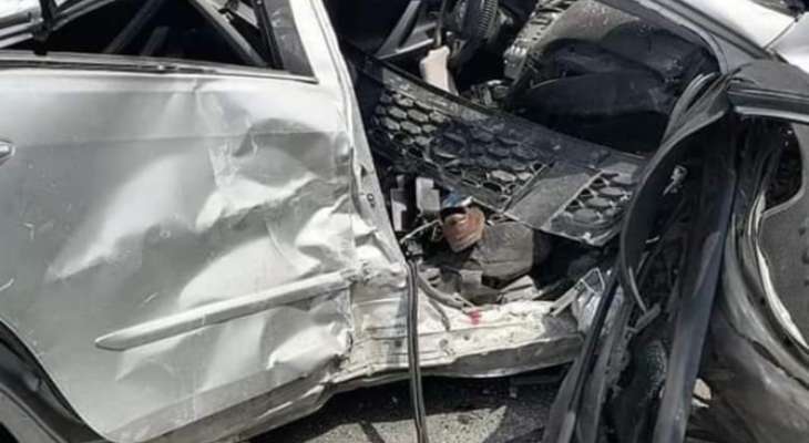 4 جرحى بحادث سير على طريق أبو الأسود في صور