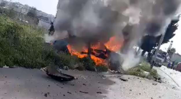 "النشرة": شهيد في الغارة الإسرائيلية التي استهدفت سيارة على طريق البازورية- صور