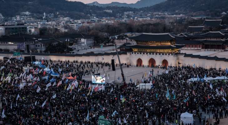 بدء المحاكمة المخصصة للنظر في قضية عزل الرئيس الكوري الجنوبي