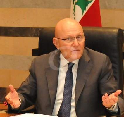 سلام عرض مع مكاري الأوضاع والتطورات في لبنان والمنطقة