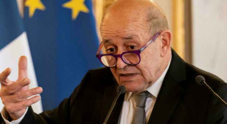 لودريان أعلن نقل سفارة فرنسا في أوكرانيا من كييف إلى لفيف في غرب البلاد