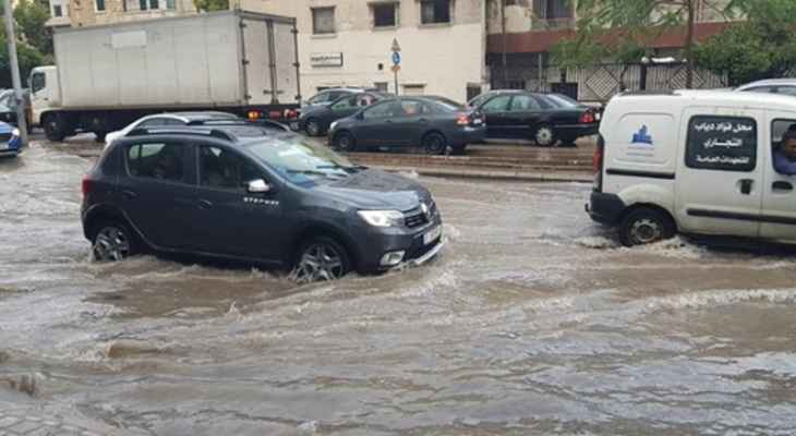 "النشرة": استنفار فرق وورش البلدية في صيدا لمواجهة تداعيات العاصفة والأمطار الغزيرة