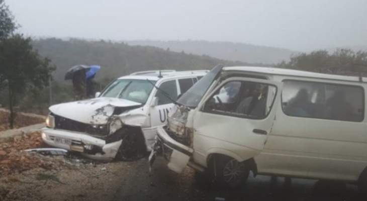 النشرة: 3 جرحى نتيجة حادث سير بين سيارتين على طريق عام راشيا الفخار