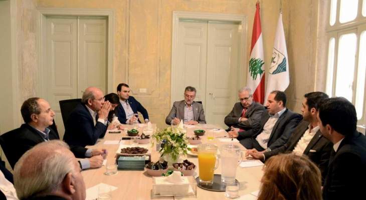 الكتائب اللبنانية تهنئ الكتلة الوطنية بإصلاحاتها وقيادتها الجديدة