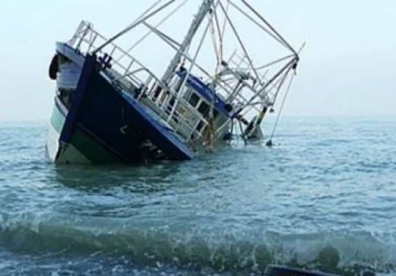 غرق 43 مهاجرا على الأقل جراء حادثة انقلاب قارب قبالة سواحل تونس