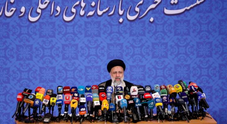 الرئيس الإيراني: سنتابع موضوع رفع العقوبات لكن لن نربط حياة الإيرانيين بإرادة الأجانب