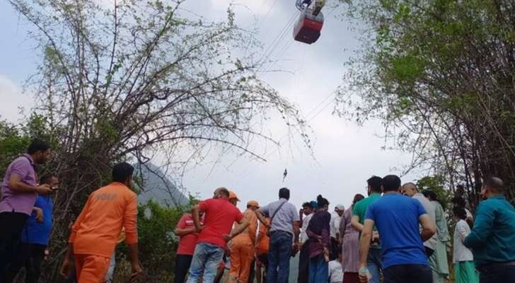 إنقاذ 11 شخصًا علقوا في "التلفريك" لساعات في الهند