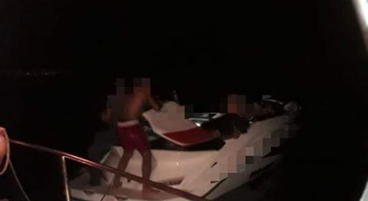 إنقاذ 5 مواطنين محتجزين على متن زورق سياحي معطل مقابل شاطئ البياضة