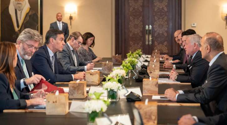 ملك الأردن التقى رئيس وزراء إسبانيا: لضرورة وقف الحرب ومضاعفة توفير المساعدات لغزة