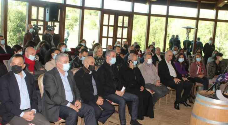 وزارة الزراعة أطلقت برنامج سياحة النبيذ اللبناني في كفيفان