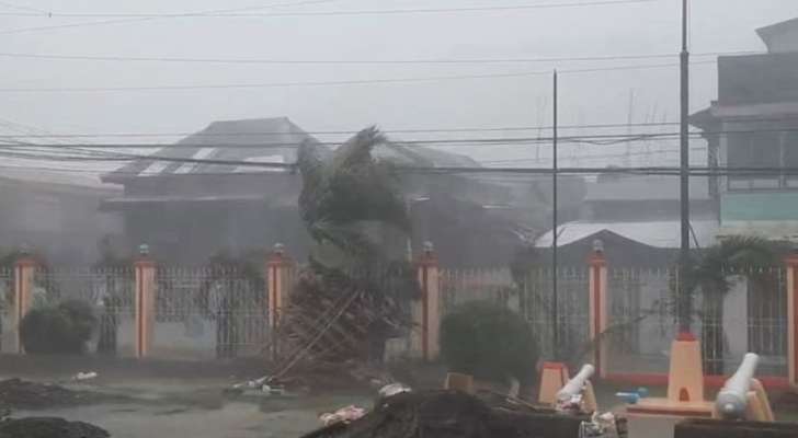 ارتفاع عدد قتلى العاصفة نالغي في الفلبين إلى 98 بالإضافة إلى فقدان 63 شخصًا