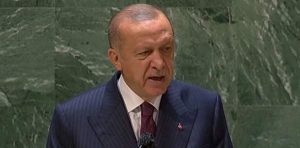 أردوغان: نقترح تنظيم مؤتمر تشارك فيه كل أطراف شرق البحر المتوسط لحل القضايا العالقة
