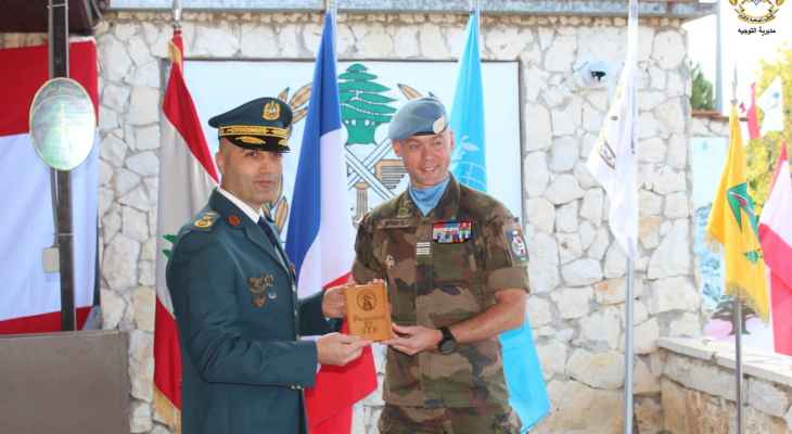 الجيش أعلن تسلمه هبة من السفارة الفرنسية مخصصة لتطوير وتجهيز غرفة عمليات