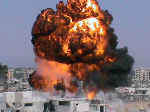 سماع دوي انفجارين كبيرين في مدينة رفح المصرية على الحدود مع غزة